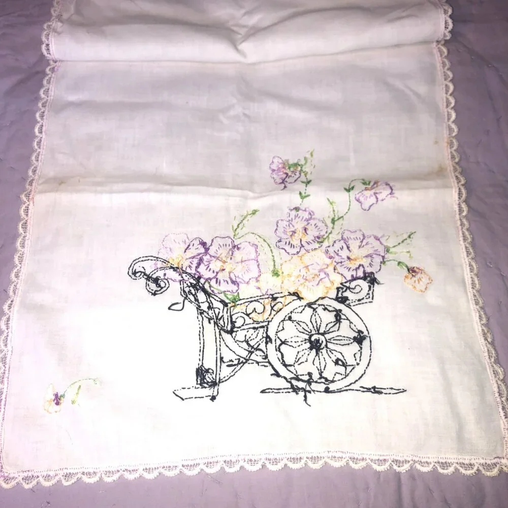 N/A vintage embroidered